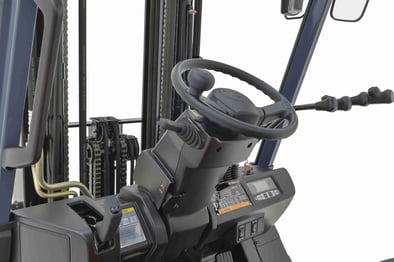 48-80V Electric Pneumatic_8FBH25_Close-Up_Steering