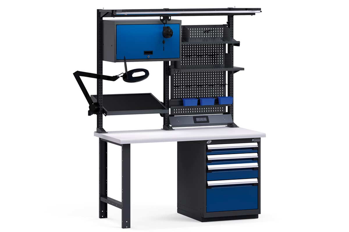 The Lilly Company - The Ideal Workstation