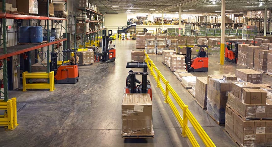 How Do You Know When to Update Your Forklift Fleet?