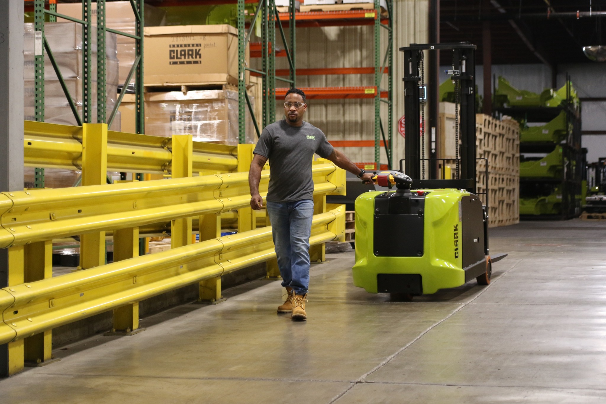 Clark-walkie-stacker