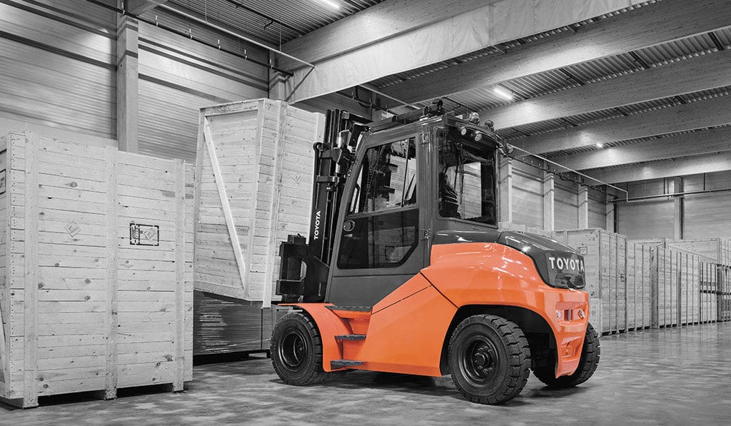 Toyota High-Capacity IC Pneumatic Forklift